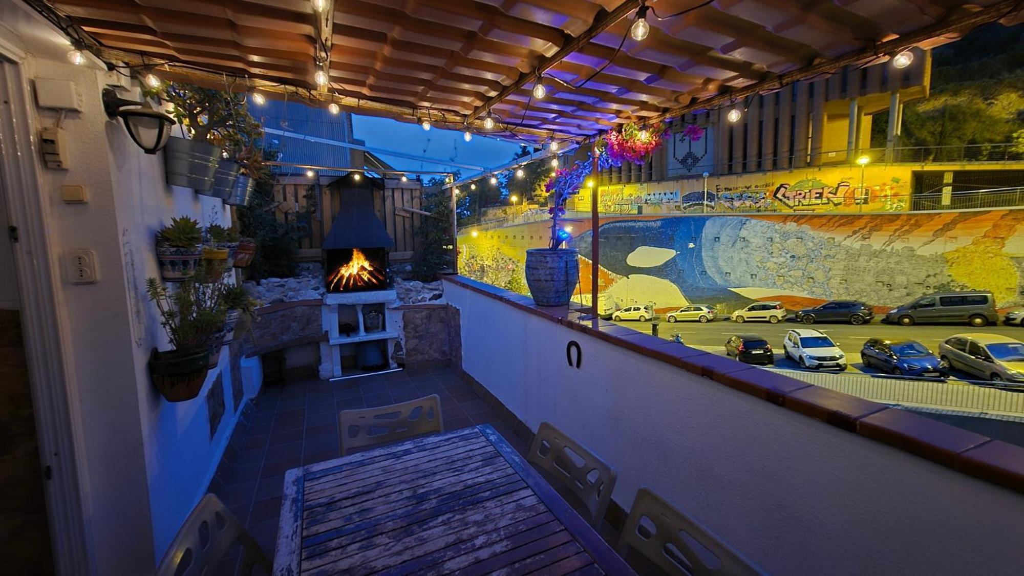ático, Terraza Y Bbq, Metro Bcn, Park Güell Apartahotel 3*